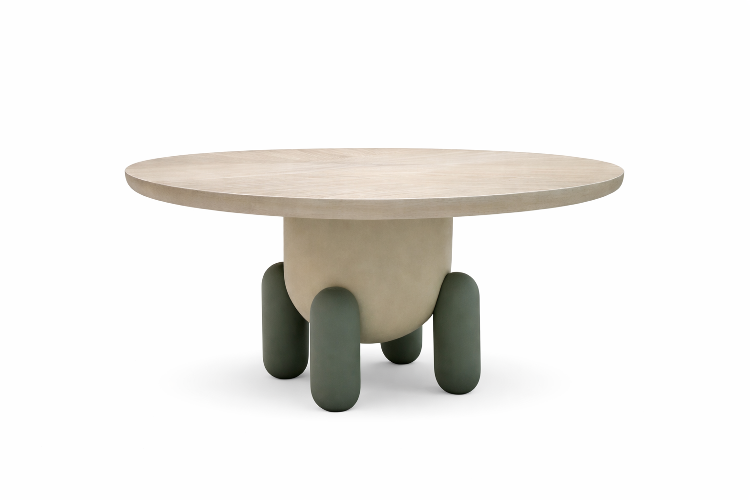 Обеденные столы